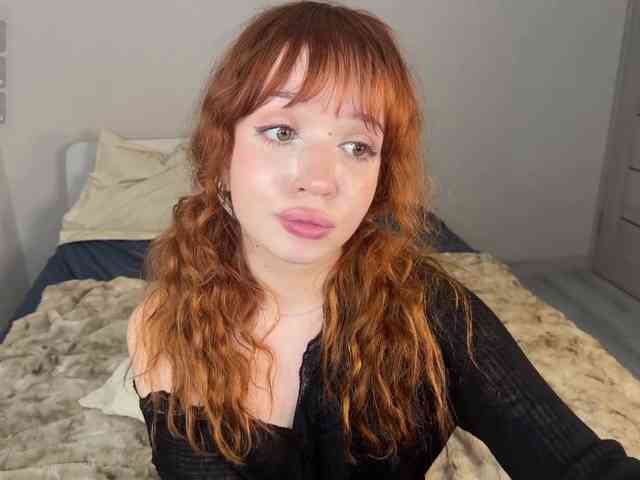 LolaXBambi webcam