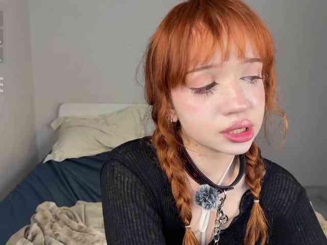 LolaXBambi webcam