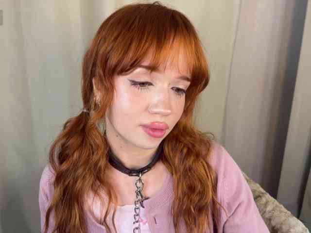 LolaXBambi webcam