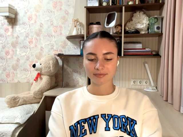 CarleenKnappe live cam on BongaCams