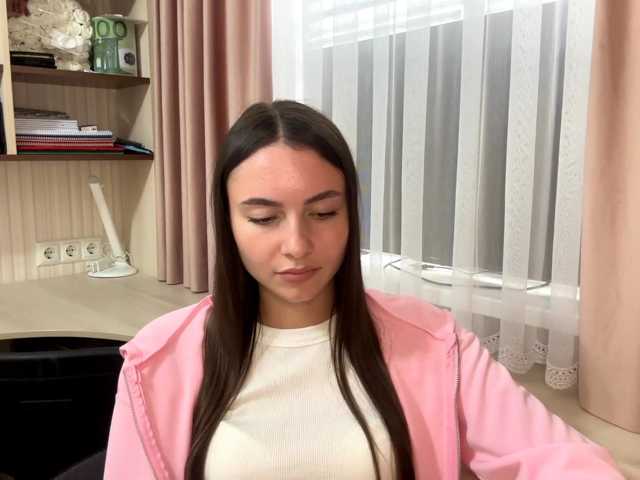 CarleenKnappe live cam on BongaCams