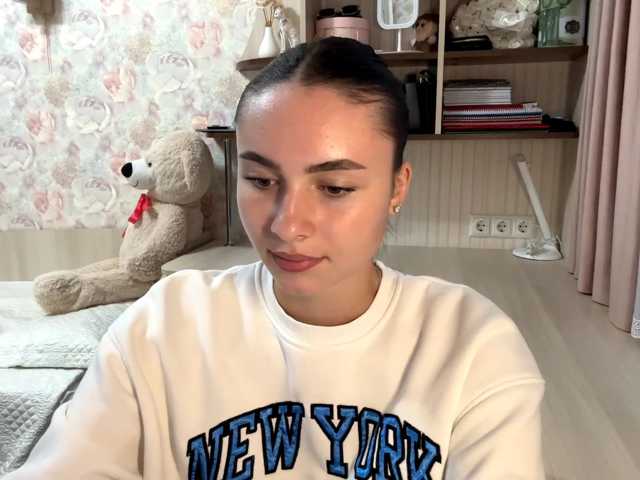 CarleenKnappe live cam on BongaCams