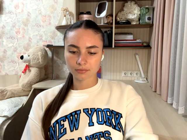 CarleenKnappe live cam on BongaCams