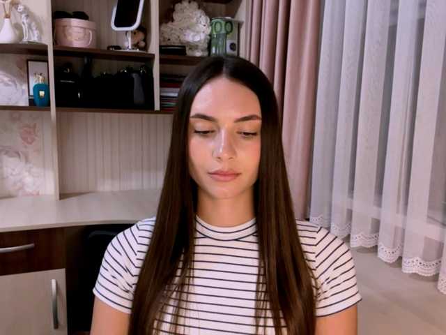 CarleenKnappe live cam on BongaCams