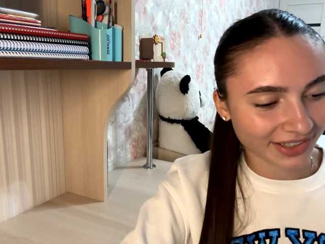 CarleenKnappe live cam on BongaCams