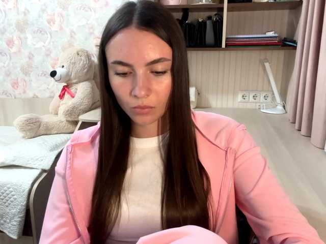 CarleenKnappe live cam on BongaCams