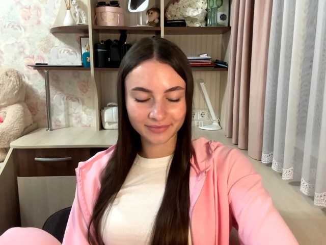 CarleenKnappe live cam on BongaCams