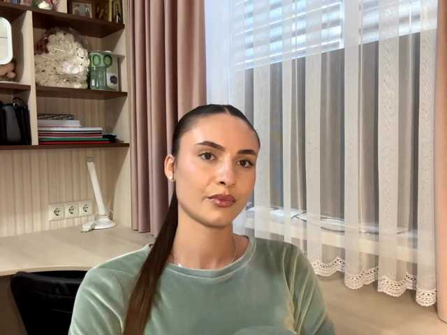 CarleenKnappe live cam on BongaCams