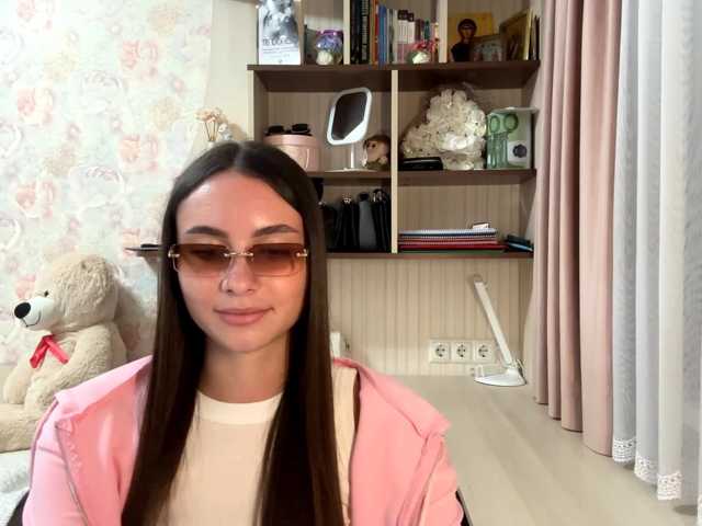 CarleenKnappe live cam on BongaCams