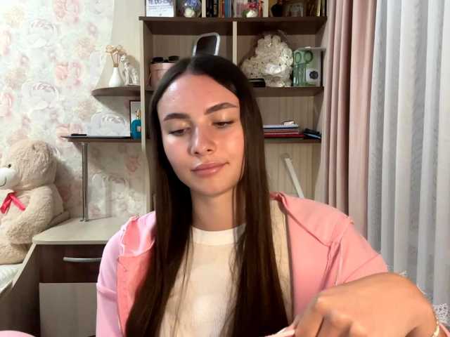 CarleenKnappe live cam on BongaCams