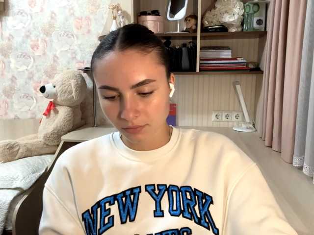 CarleenKnappe live cam on BongaCams