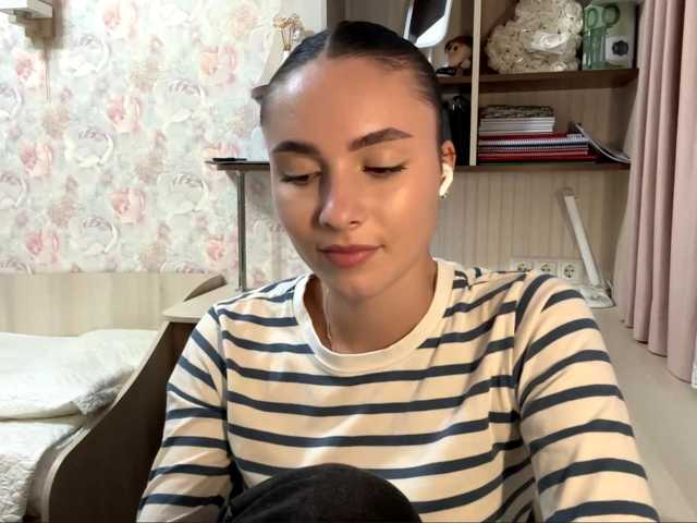 CarleenKnappe live cam on BongaCams