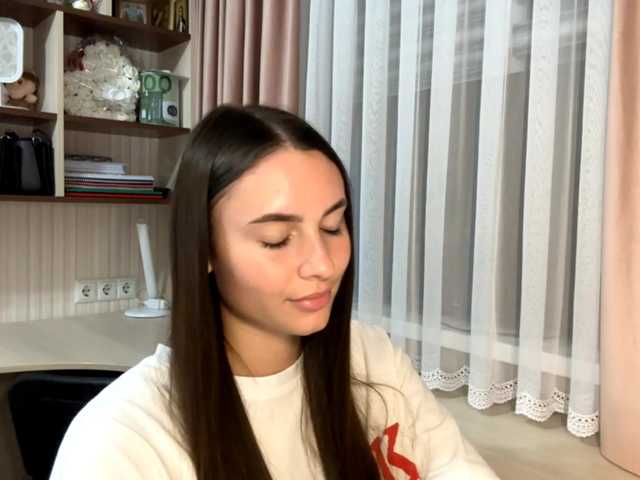 CarleenKnappe live cam on BongaCams