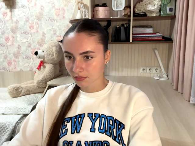 CarleenKnappe live cam on BongaCams