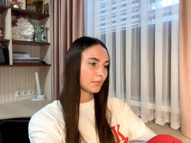 CarleenKnappe live cam on BongaCams