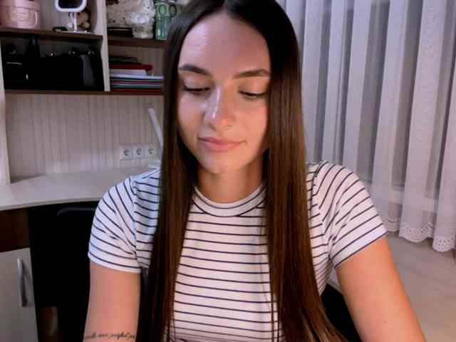 CarleenKnappe webcam