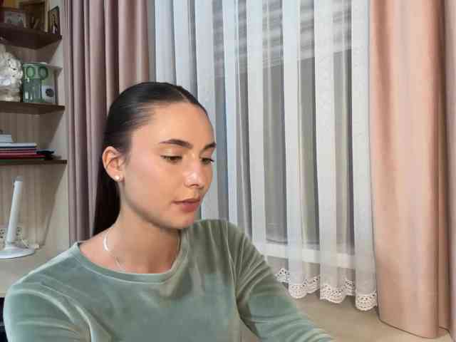 CarleenKnappe webcam