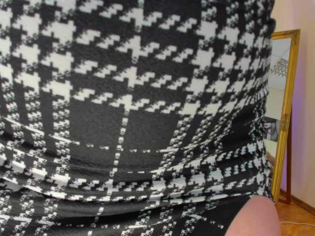 TrishaDarks live cam on BongaCams