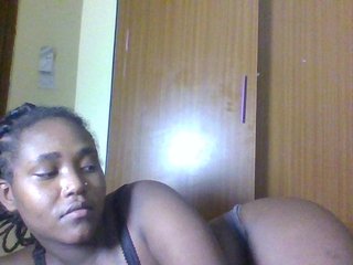 Sexydolly2's Live Webcam