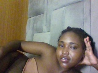 Sexydolly2's Live Webcam