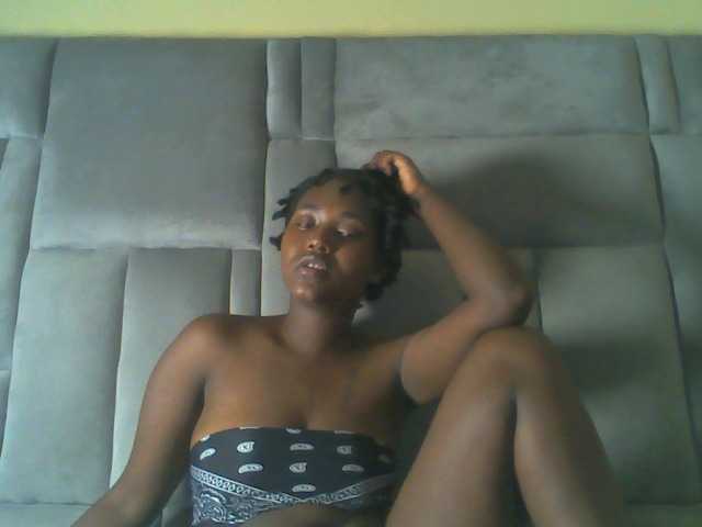 Sexydolly2 — bongacams