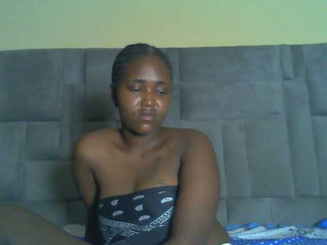 Sexydolly2 Live Cam on BongaCams