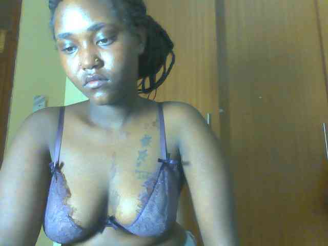 Sexydolly2 webcam