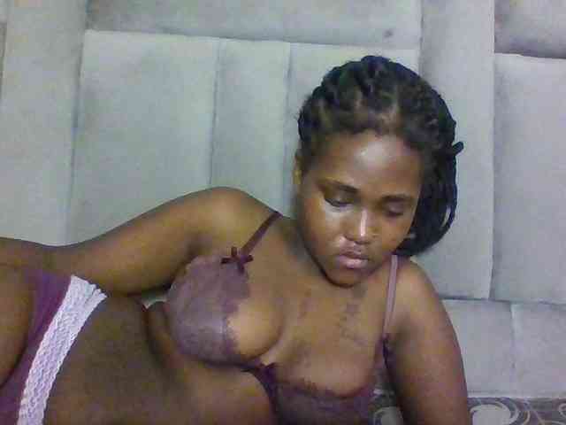 Sexydolly2 webcam