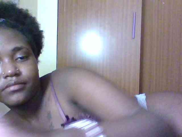 Sexydolly2 webcam