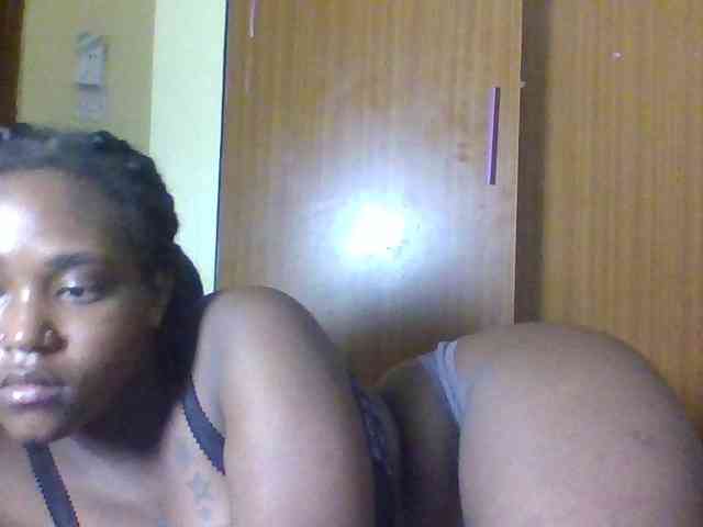 Sexydolly2 webcam
