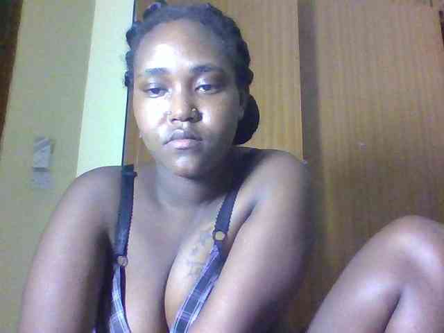 Sexydolly2 webcam