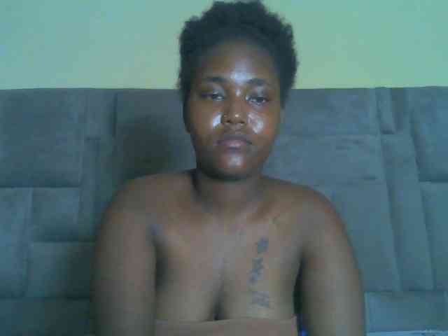 Sexydolly2 webcam