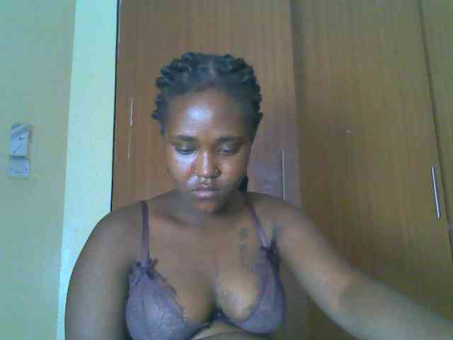 Sexydolly2 webcam