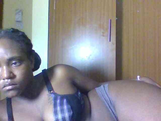 Sexydolly2 webcam