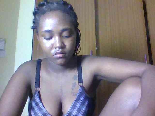 Sexydolly2 webcam