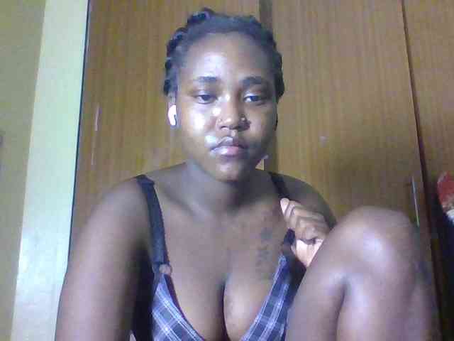 Sexydolly2 webcam