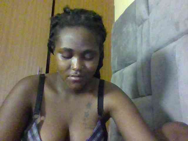 Sexydolly2 webcam