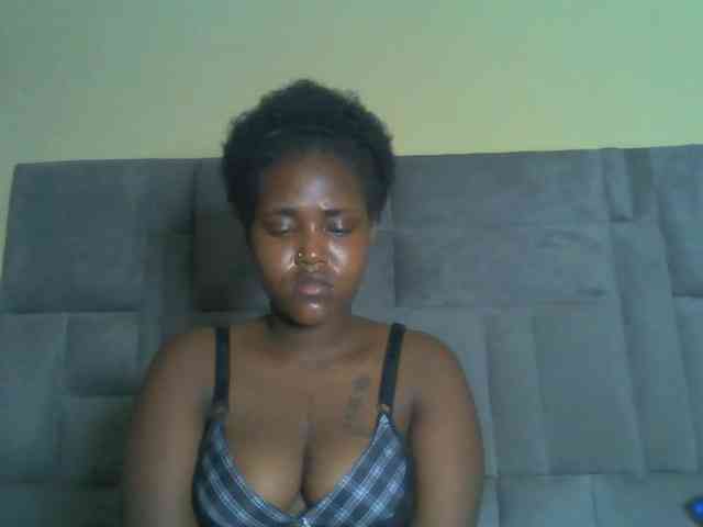 Sexydolly2 webcam