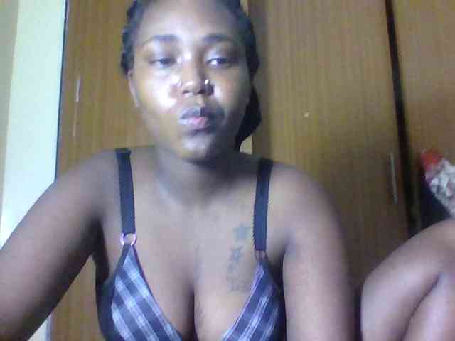 Sexydolly2 webcam