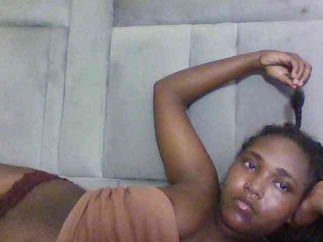 Sexydolly2 webcam