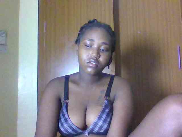 Sexydolly2 webcam
