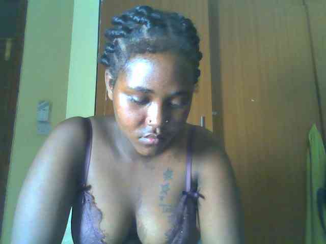 Sexydolly2 webcam