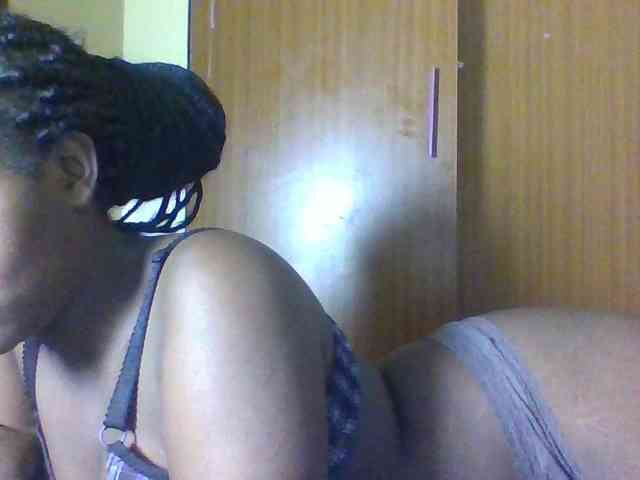 Sexydolly2 webcam