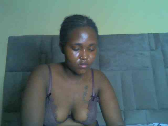 Sexydolly2 webcam