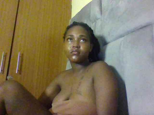 Sexydolly2 webcam