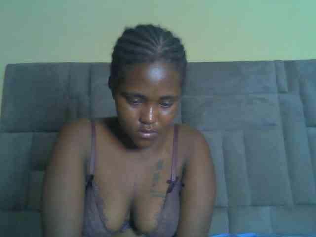 Sexydolly2 webcam