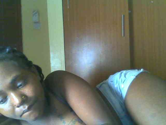 Sexydolly2 webcam