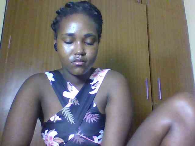 Sexydolly2 webcam