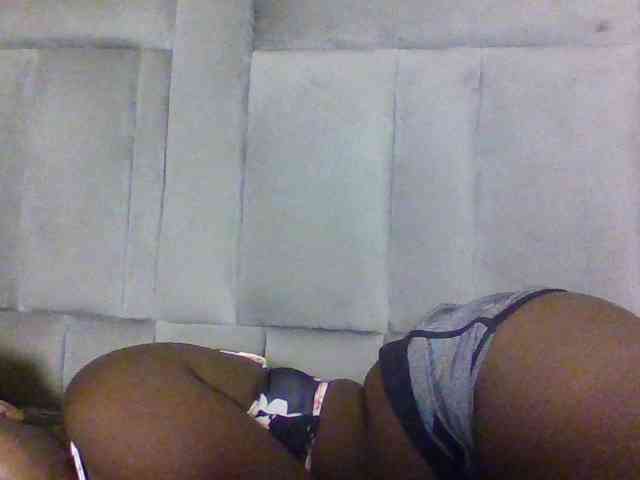 Sexydolly2 webcam