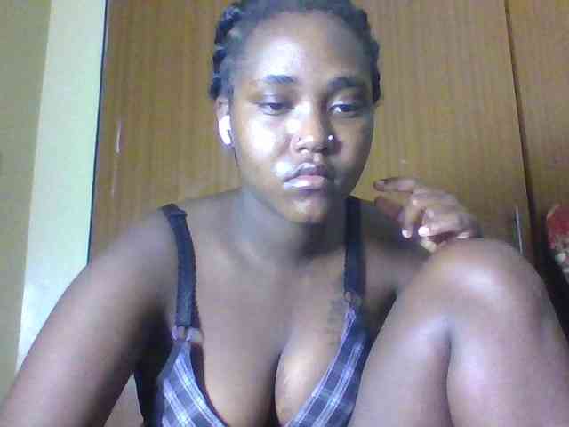 Sexydolly2 webcam